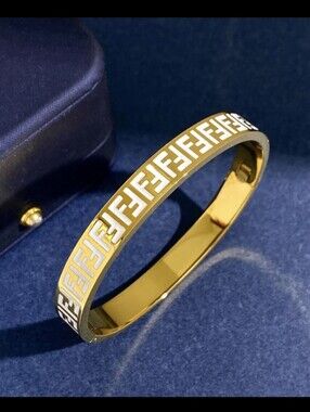 Designer Inspired Gold Plated Luxury Bangle Bracelet